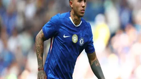 中国男篮勇闯难关，郭士强喜笑颜开，赵睿杨瀚森欢欣鼓舞，胡金秋冷静自如！